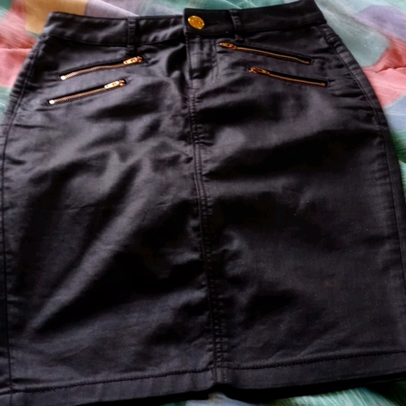 Express denim skirt - Picture 1 of 4